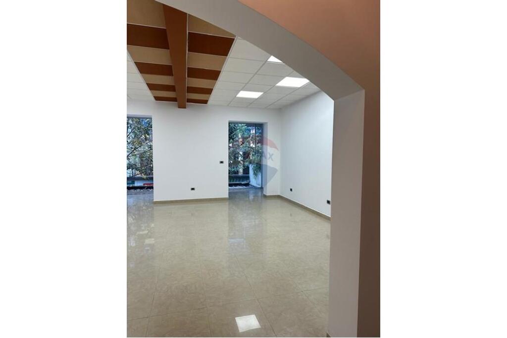 Jepet Zyre me Qira ne Bllok !