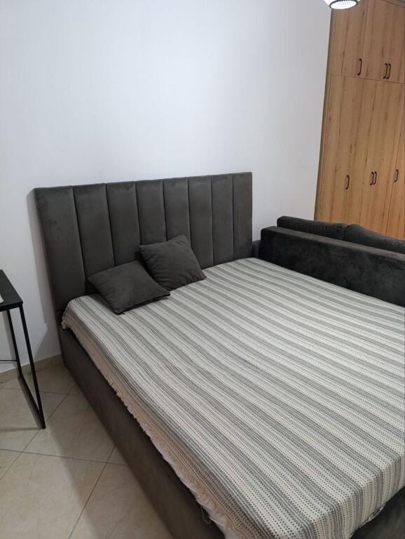 GARSIONIERE PER SHITJE NE PLAZH DURRES