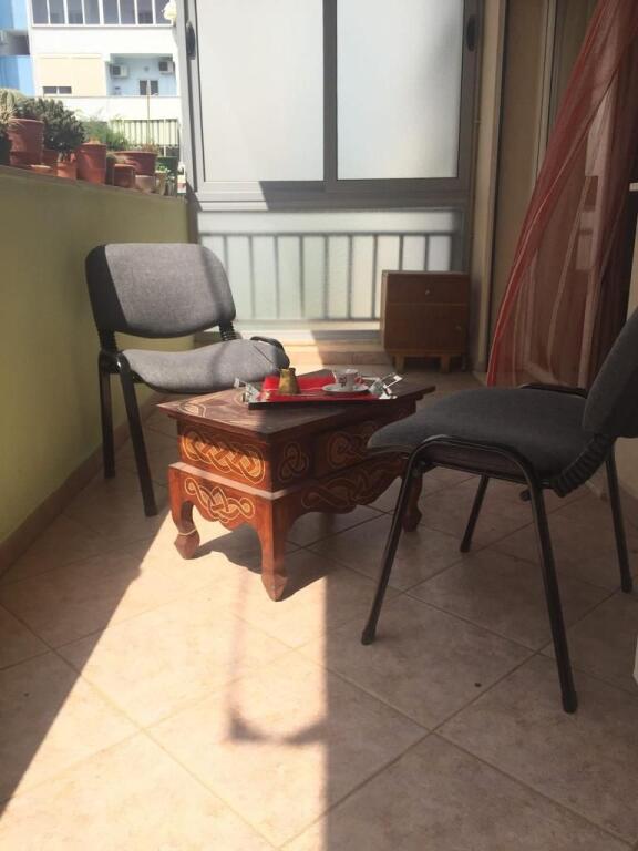 Appartamento 1+1+balcone 400€ Rruga Myslym Shyri