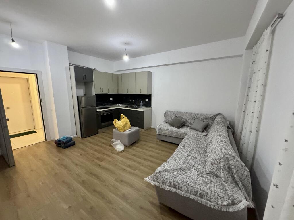 📣 AFFITTO Appartamento 1+1 📍 Complesso Kaimi, Ali Dem 🛣️ Via "Pasho Hysa" ✨