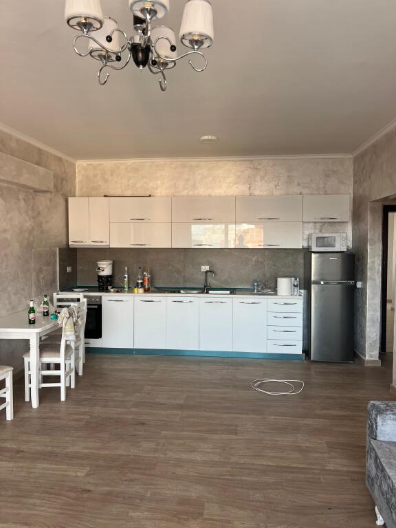 Apartment 2+1+2 for rent in Astir