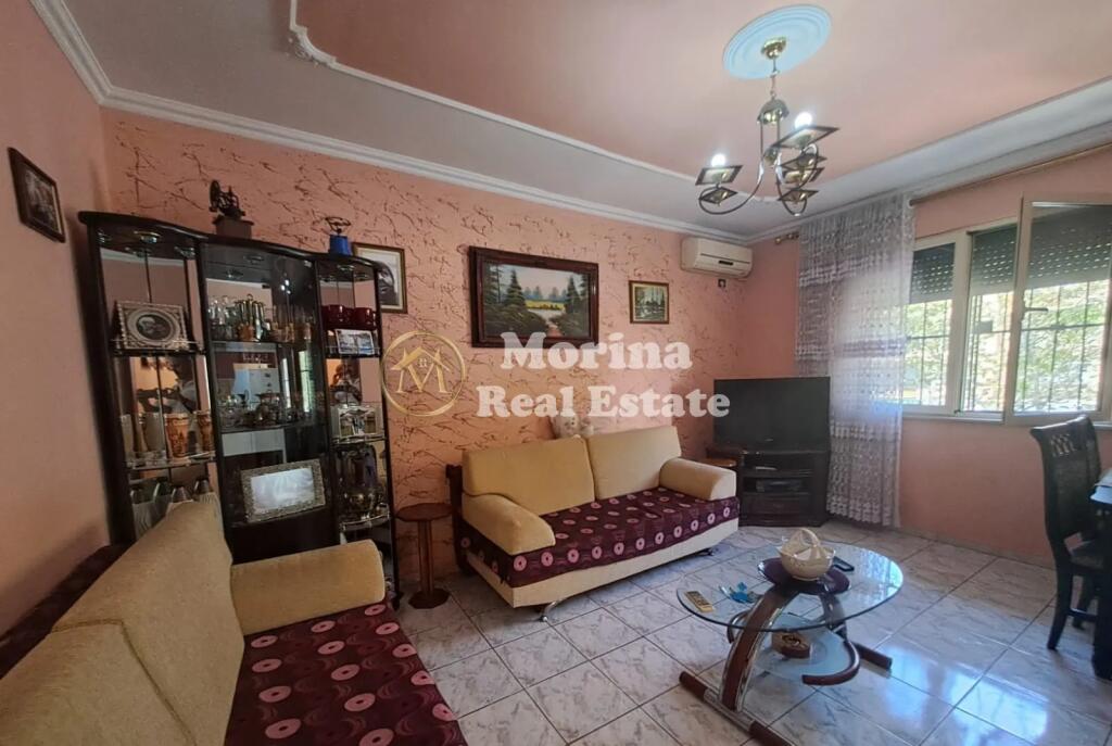 Affitto, Appartamento 2+1, Xhamllik , 460 euro/mese,