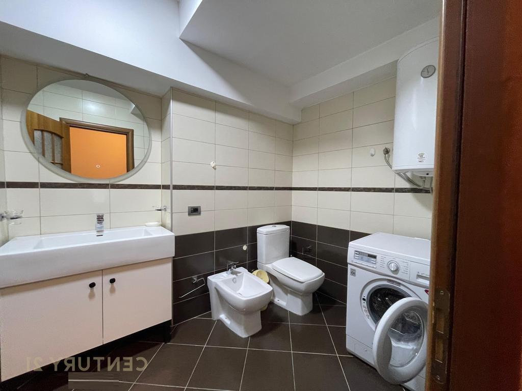 Apartament 2+1 per qira ne Bllok