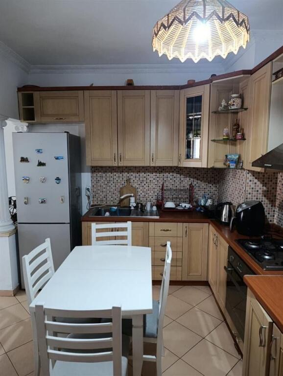 Appartamento 1+1 in affitto ad Astir