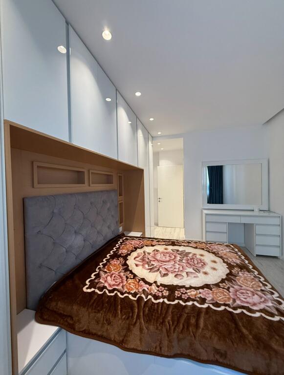 Appartamento 2+1 in affitto nel kinostudio porcellana