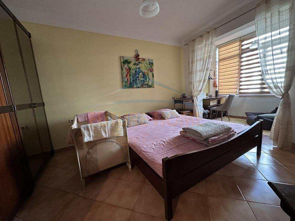 Apartment 2+1 for sale, Misto Mame
