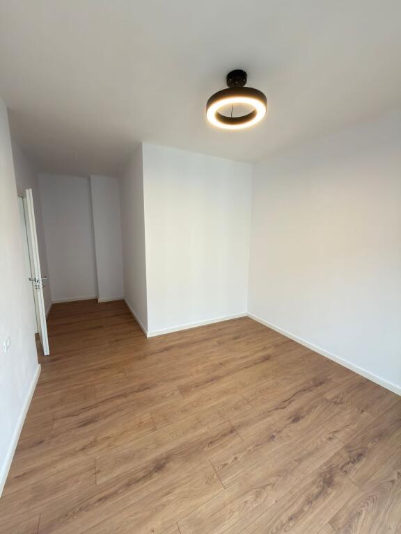 Shitet Apartament 2+1+parkim në Astir (kompleks i ri)