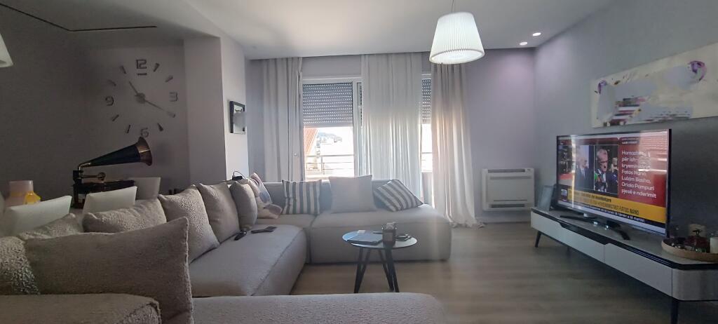 For rent 3+1 apartment at Sunrise Residence