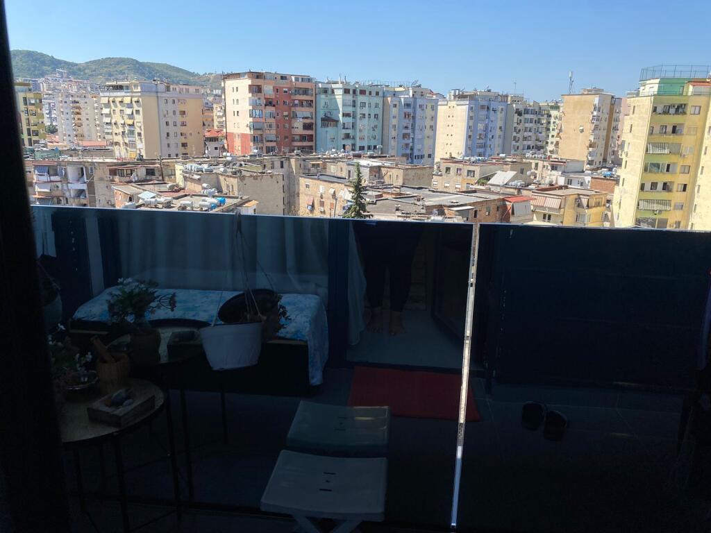 Apartament 1+1 me qira tek Stadiumi Dinamo