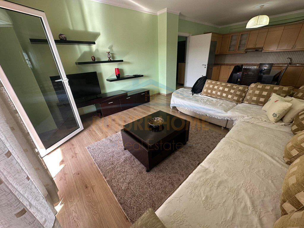 Qera, Apartament 1+1, Laprake