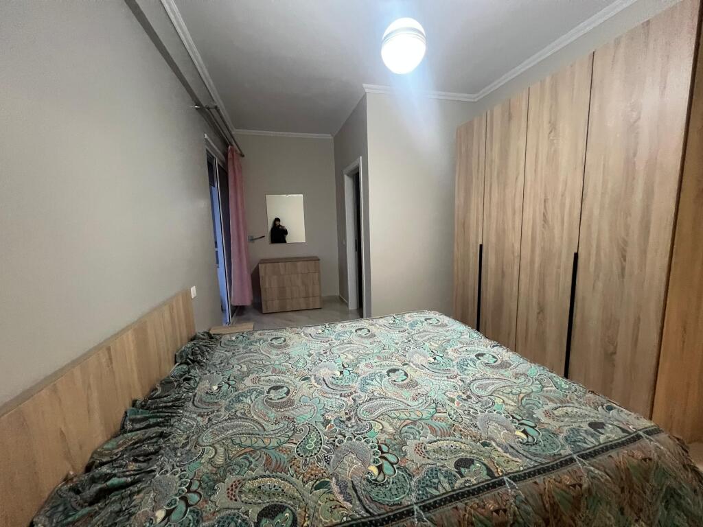 JEPET ME QERA APARTAMENT 2+1+2 FRESKU