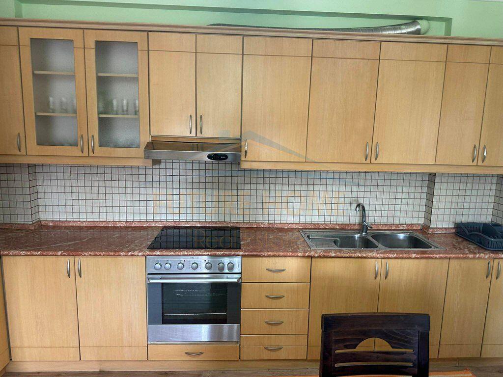 Qera, Apartament 1+1, Laprake