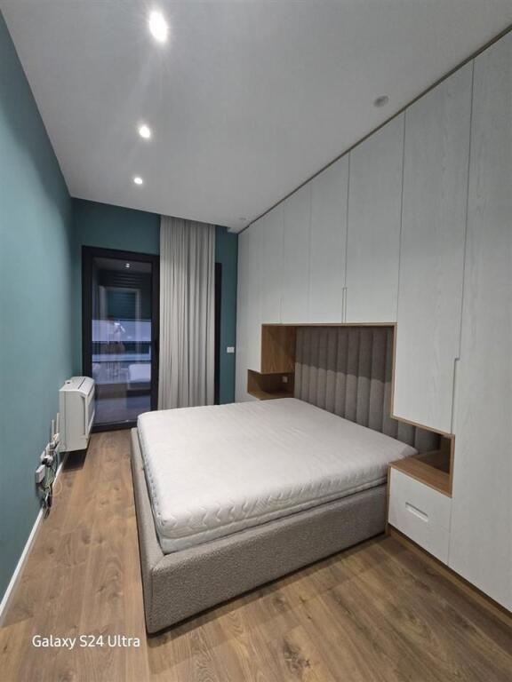 APARTAMENT ME QIRA 1+1 TE KOMPLEKSI DELIJORGJI