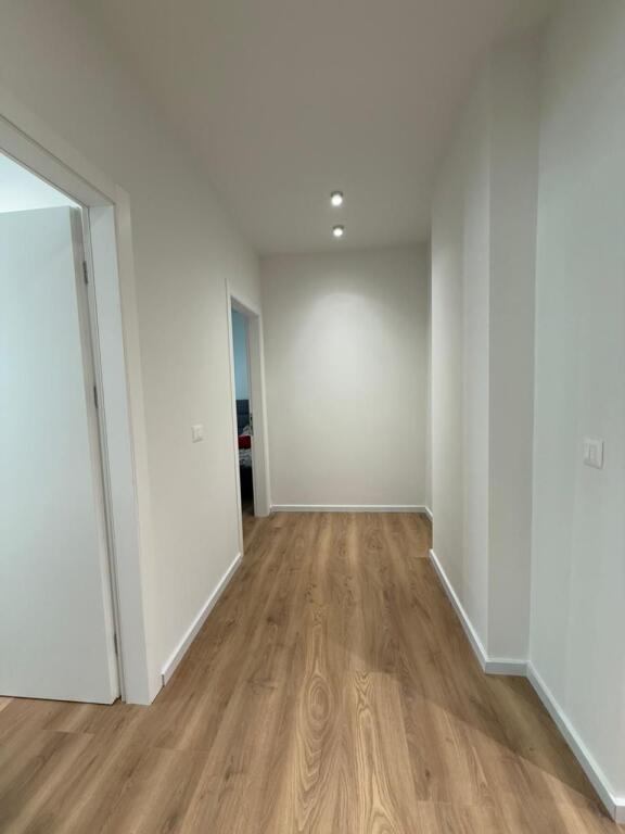 IN VENDITA, APPARTAMENTO 2+1, CAMPO D'AVIAZIONE, 265.000€