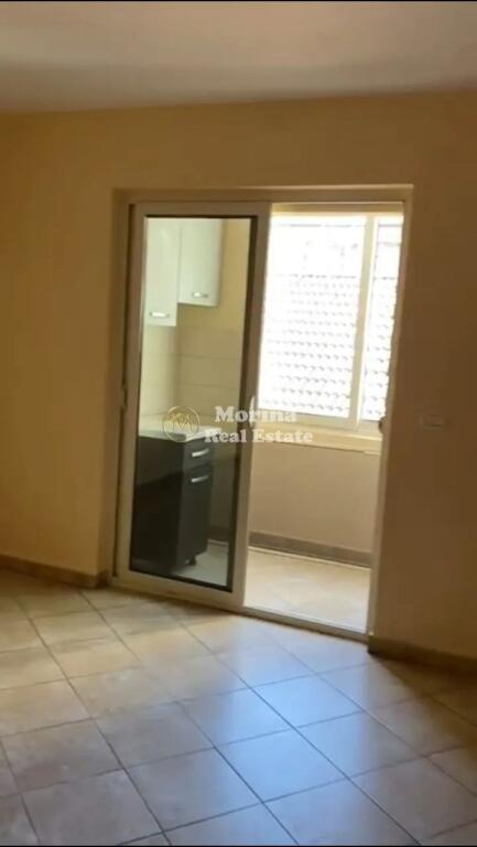 Qera, Apartament, 1+1, Shkolla e Baletit, 400 euro/muaj