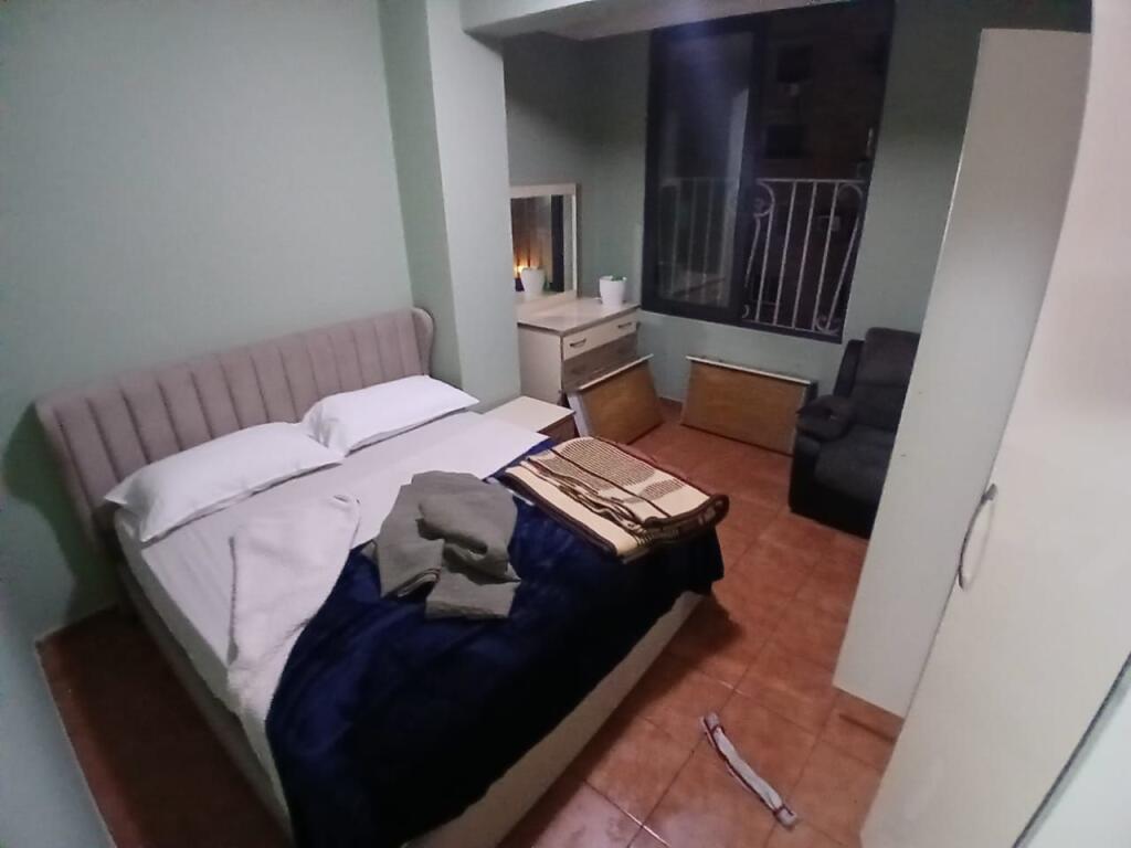Jepet Me Qera Apartament 1+1+1 Ballkon