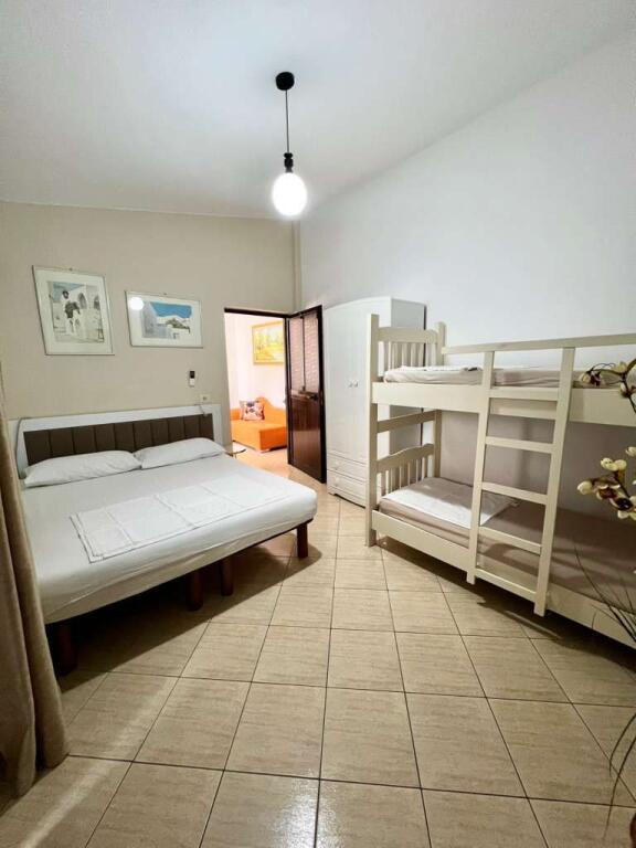 Apartament me qira 1+1/Vlorë