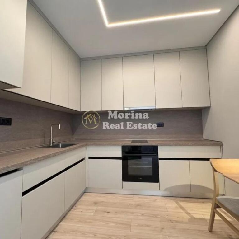 Qira, 3 garsoniere moderne në Pazarin e Ri, Tiranë