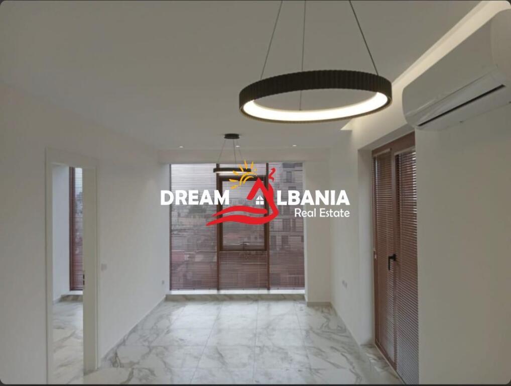 Locale per ufficio in affitto in Via Kavajes ID(42611383)