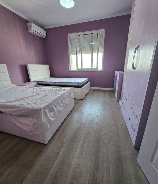 Apartament 2+1 me qira, Komuna e Parisit