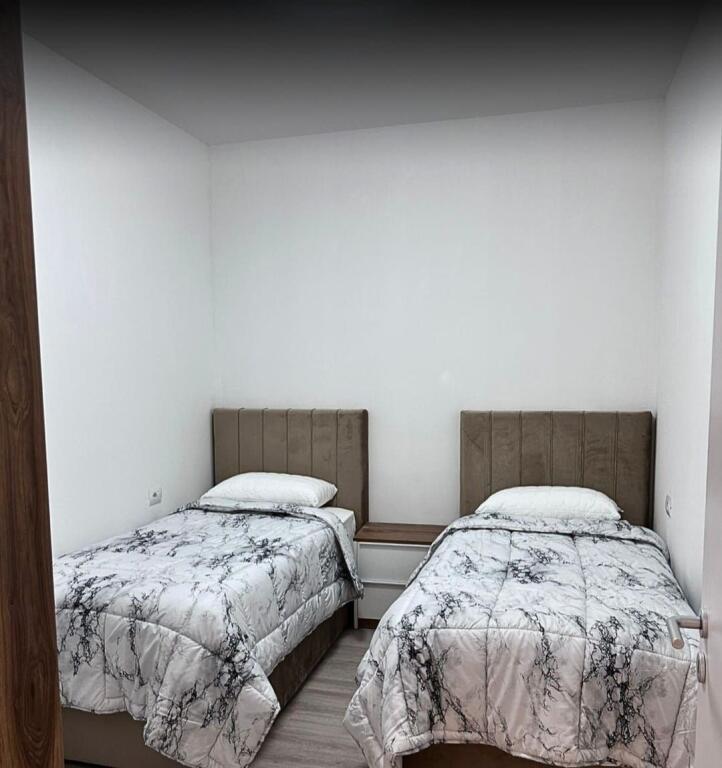 Apartment 2+1 never lived in before ◦ Blackbird