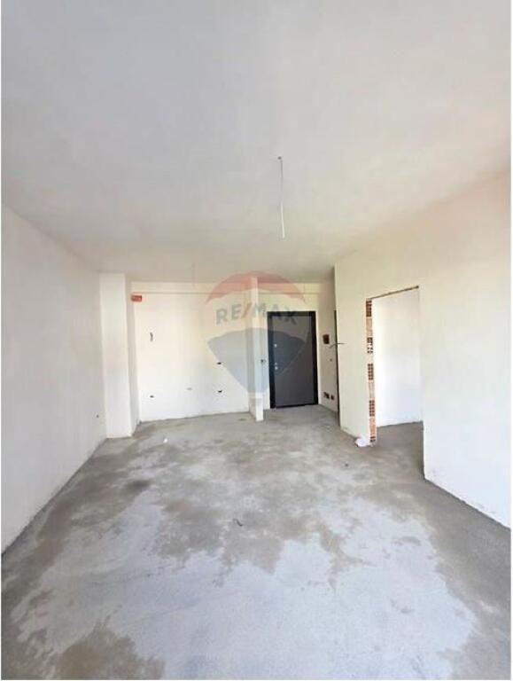 FOR SALE 1+1 APARTMENT Near Nene Tereza hospital