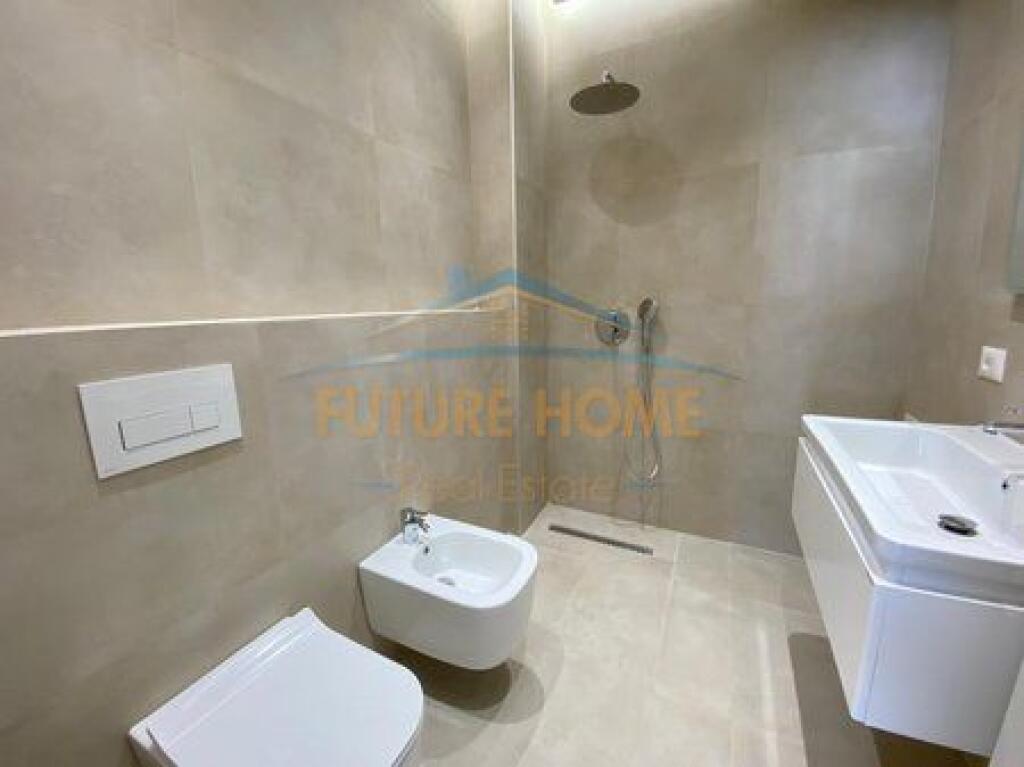 In vendita, Appartamento 2+1, Comune di Parigi