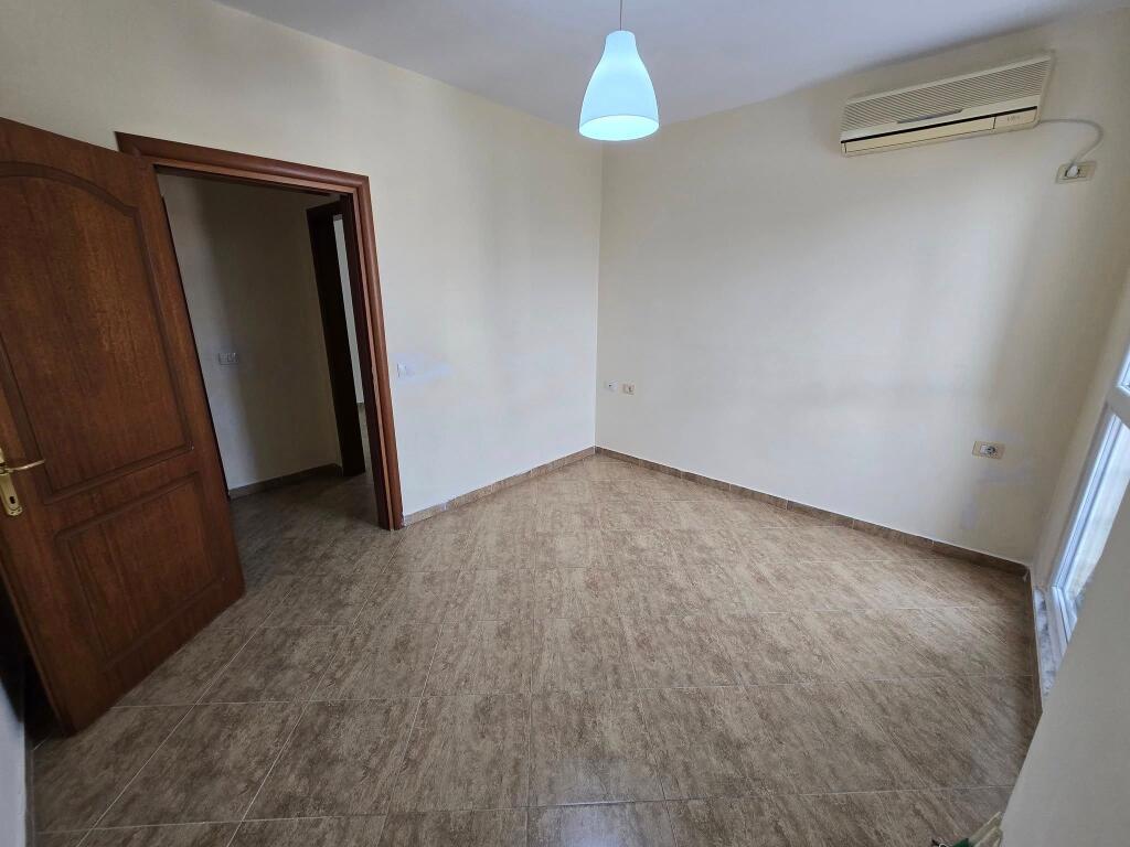 JEPET ME QIRA : Apartament 2+1+ 2/BLV "ZHAN DARK