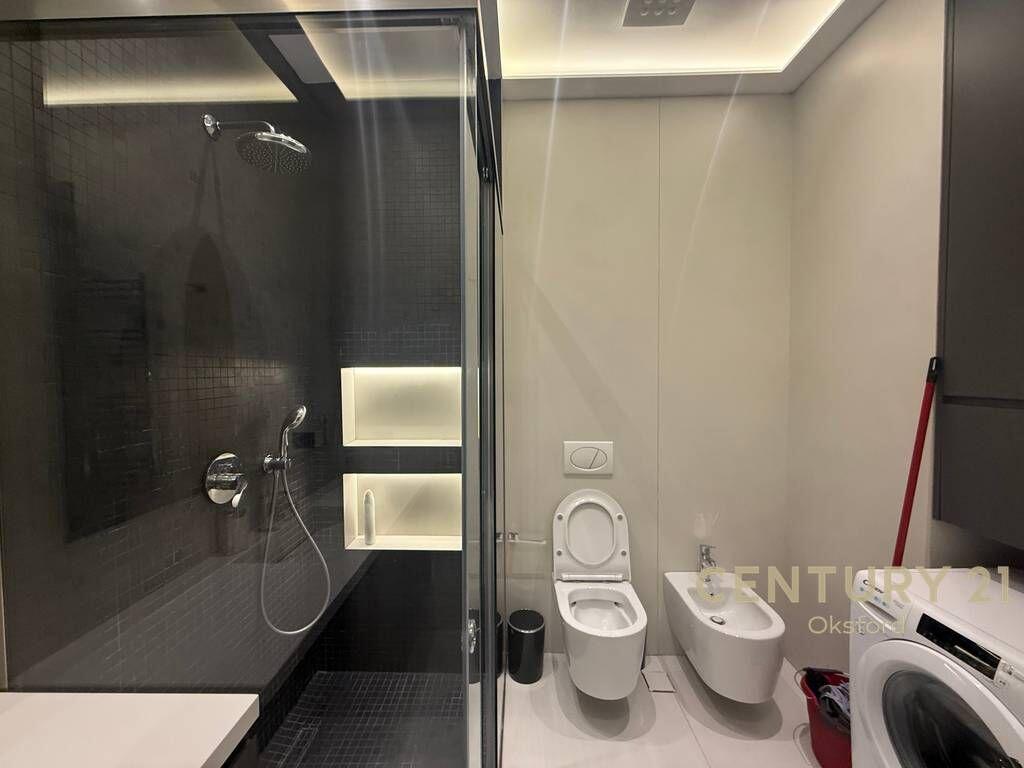 Apartament per qira 1+1+post parkimi i mobiluar, tek Kompleksi "Deliorgji"!
