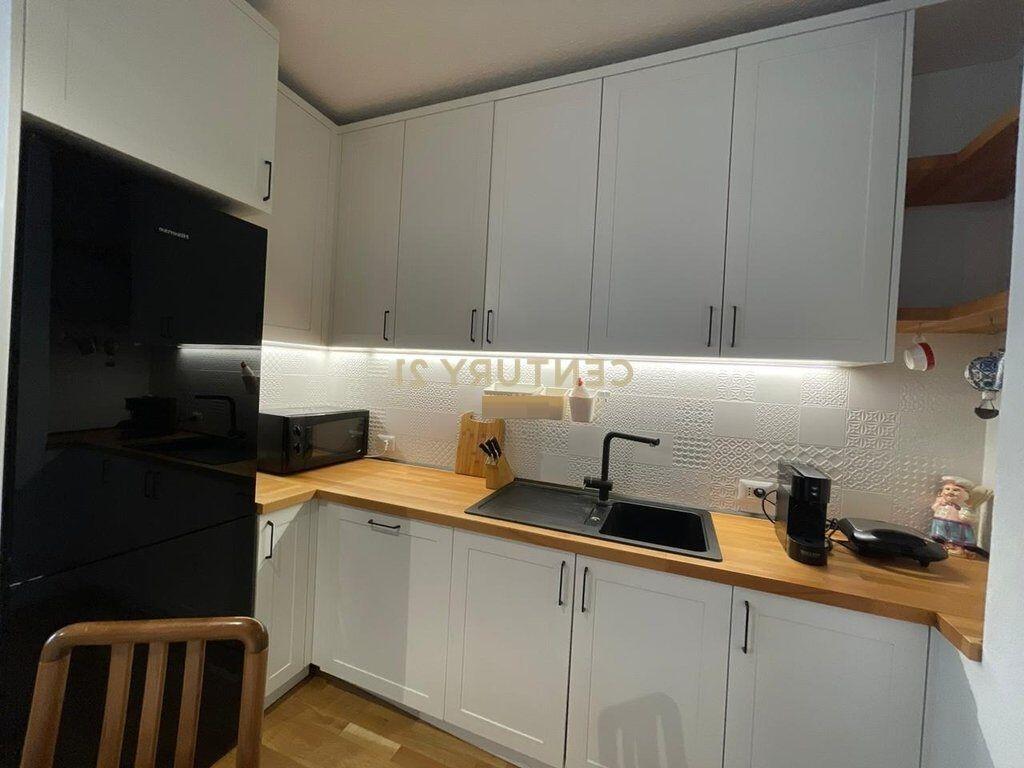 Apartament 2+1 me qera  Rruga e Kosovareve