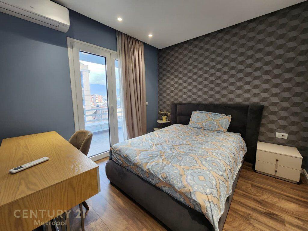 APARTMENT 3+1+2 FOR RENT AT BARRICADES STREET !