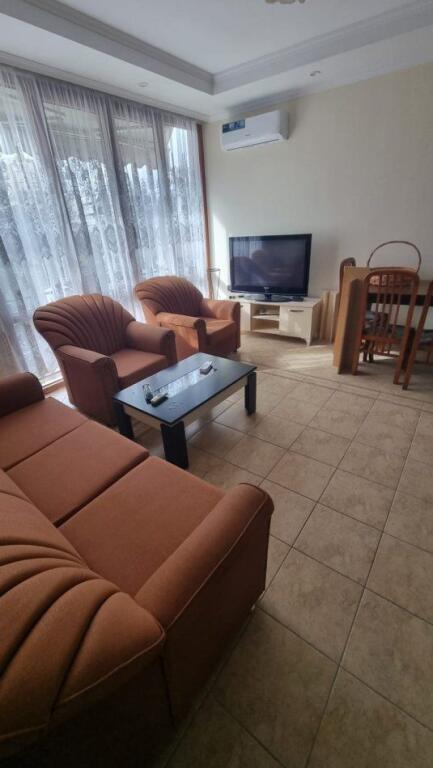 🏠 Apartment 2+1 for Rent on Dibra Street