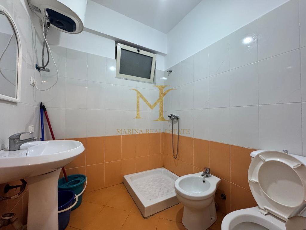 Jepet me Qera Apartament Durres, 1+1, ne Plazh Rrota e Kuqe