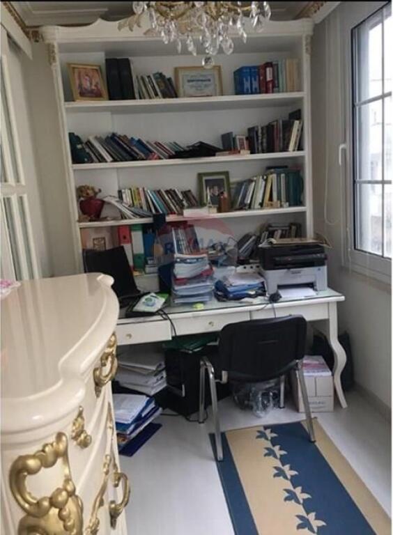 Apartment 2+1+2 for Sale Kolombo Complex