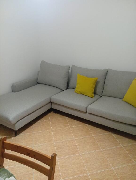 🏠 Jepet me Qera Apartament 1+1 ne Brryl, afer Maternitetit të Ri