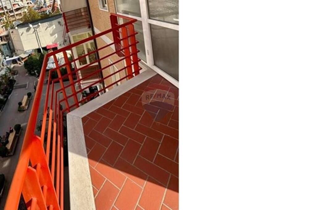 APARTAMENT 1+1 ME QIRA  ne DON BOSKO