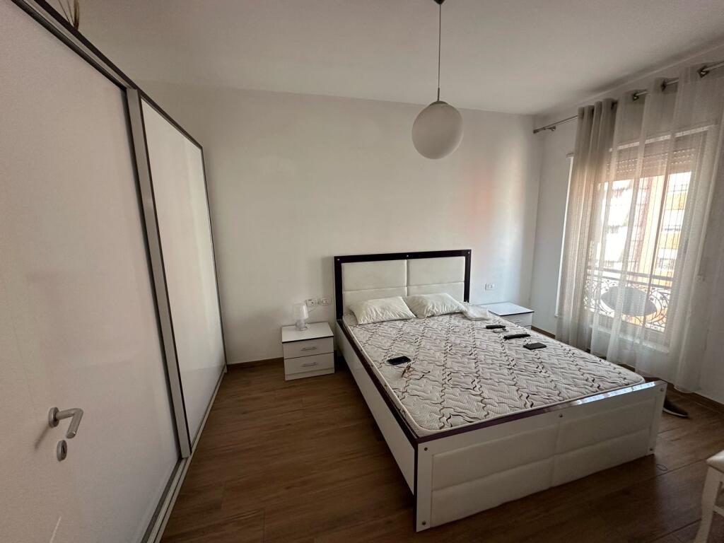 jepet ap 1+1 750euro