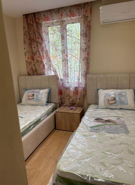 Apartament 2+1 per qira tek Bulevardi Bajram Curri.