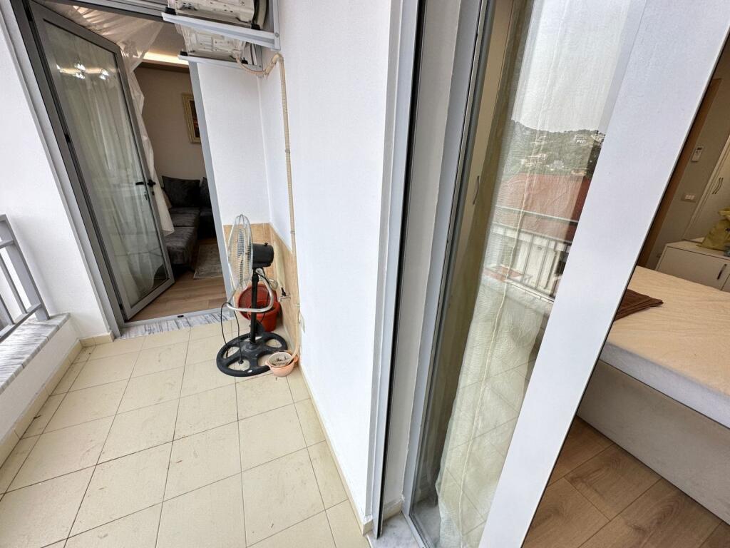 📣 QIRA Apartament 1+1 📍 Liqeni i Thatë, Tiranë 🏢 Kati i 3-të | Me ashensor ✨ Totalisht i mobiluar, i ri dhe shumë komod 💶 550 € / muaj