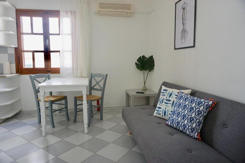 2+1 Apartment For Rent At Ferit Xhajko (ID B221256) Tirana