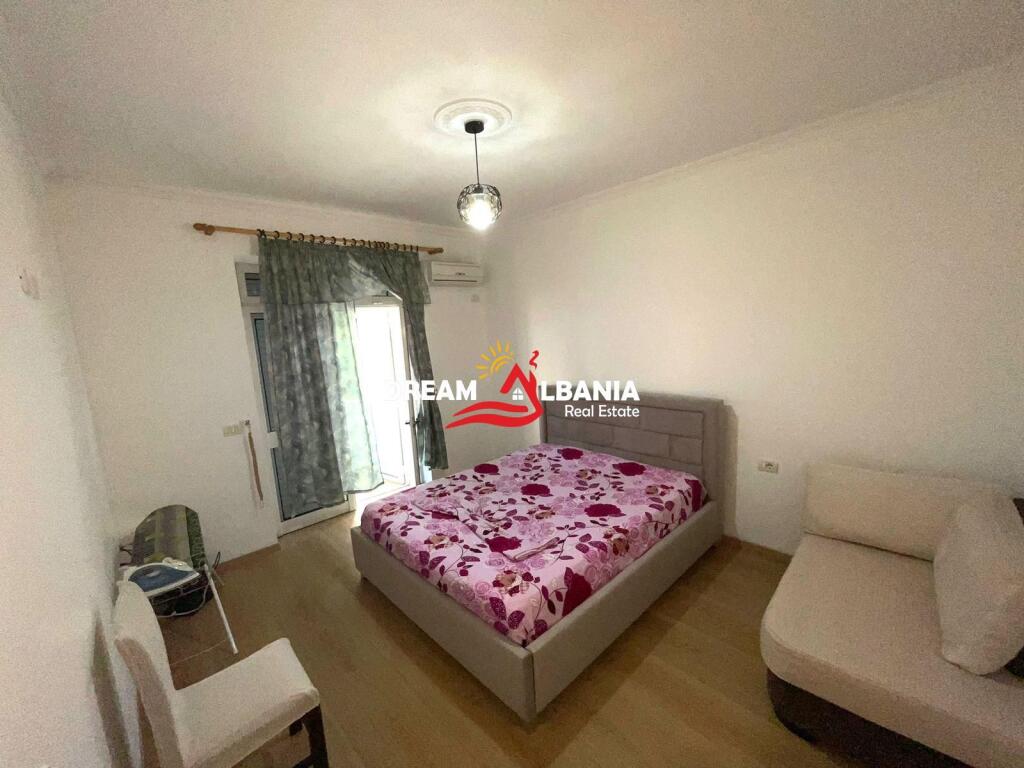 Affittasi appartamento 2+1+2 balconi al rondò di Zogu te Zi, Tirana ID (42214580)
