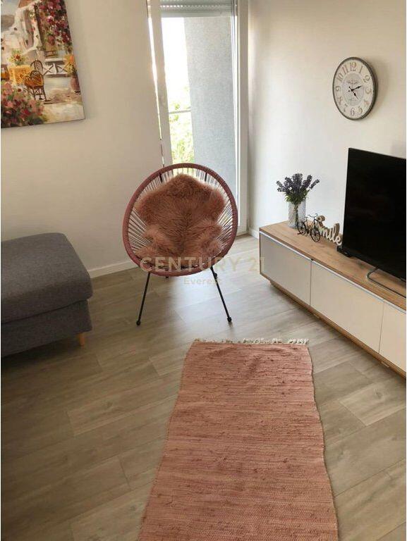 RR.DRITAN HOXHA, WE RENT APARTMENT 2+1+2 FOR RENT