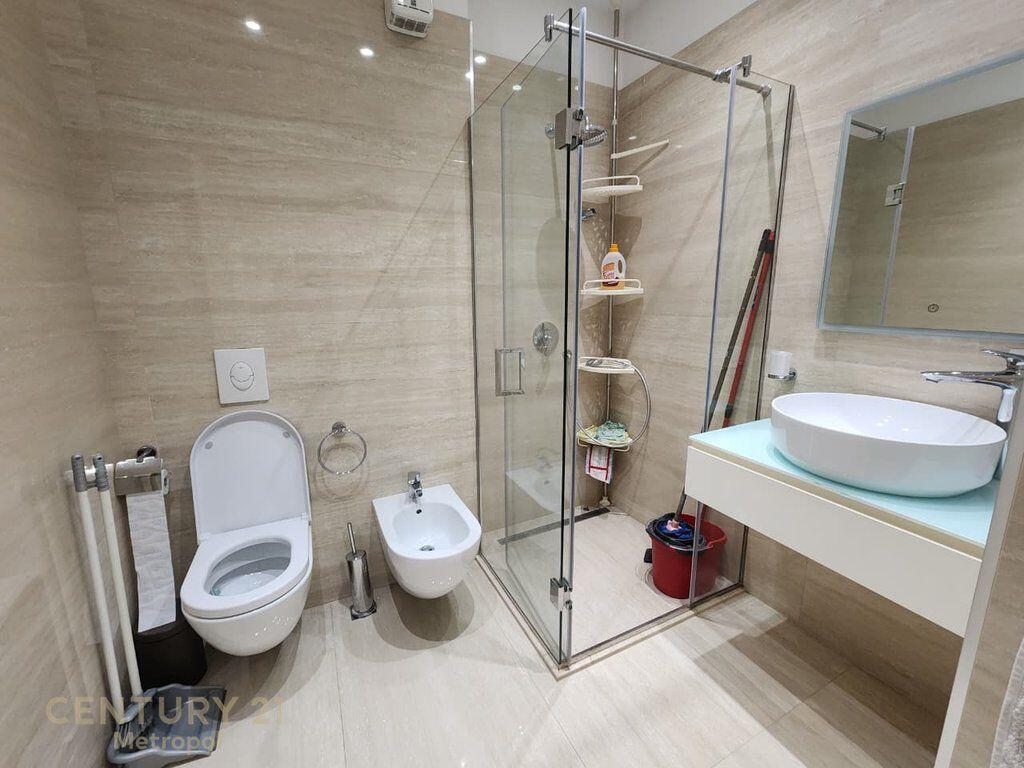 APARTMENT 3+1+2 FOR RENT AT BARRICADES STREET !