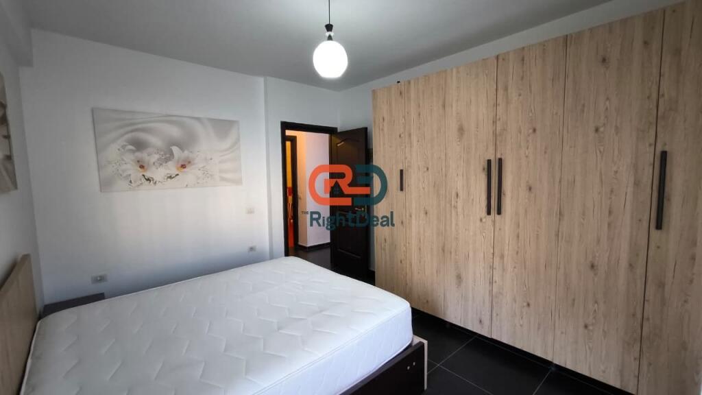 OPPORTUNITY!!! In Don Bosko, Apartment 1+1 And Commercial Space With Dedicated Entrance For Sale!