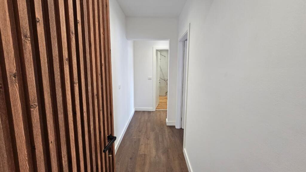 Apartament 2+1 per qira tek Mine Peza