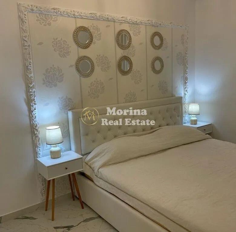 In vendita, Appartamento 1+1, Square 21, a 21 Dhjetori, 225000 Euro.