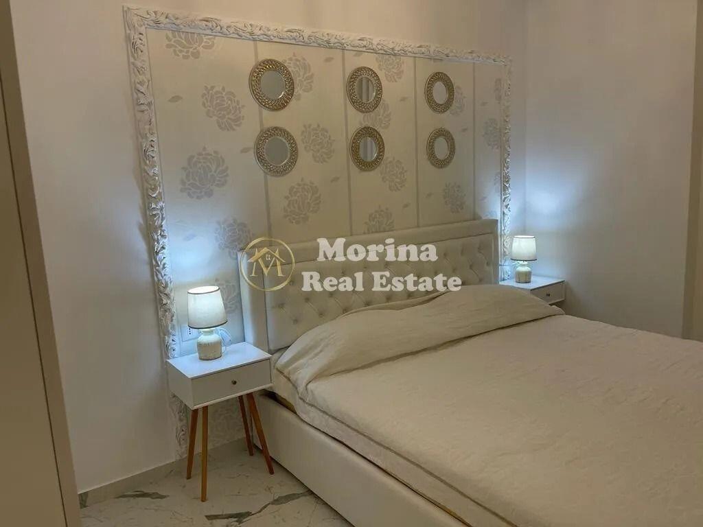 In vendita, Appartamento 1+1, Square 21, a 21 Dhjetori, 225000 Euro.