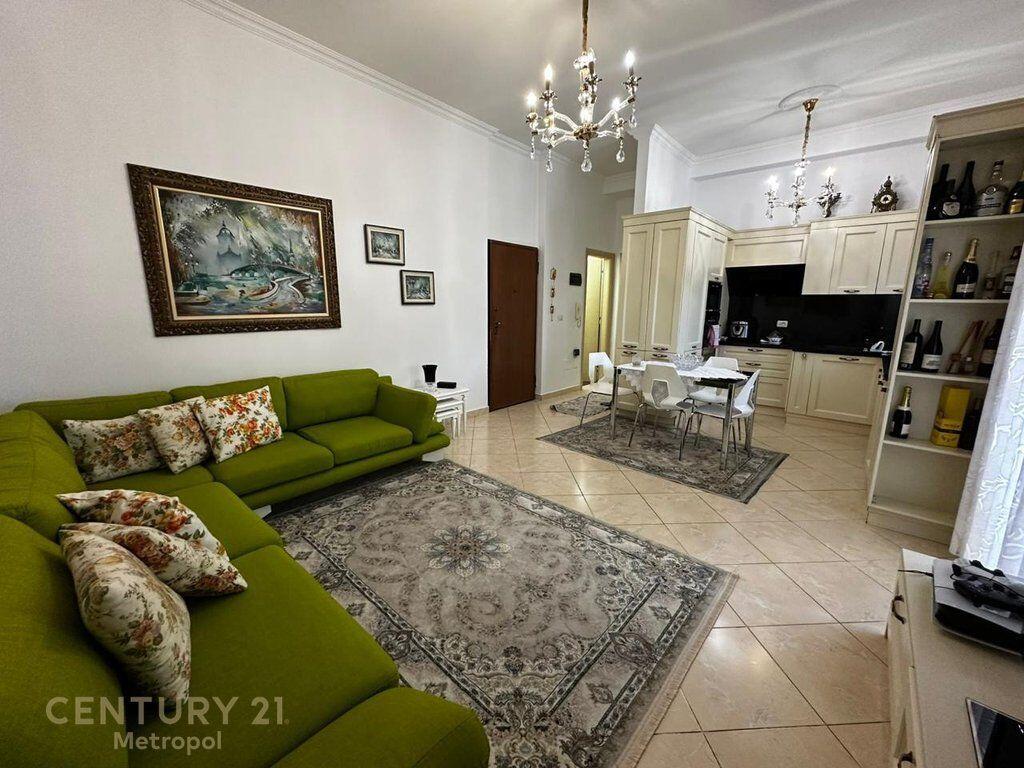 Apartament 1+1 per shitje te Selvia