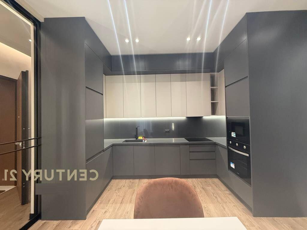 Appartamento in affitto 1+1+posto auto arredato, presso il Complesso "Deliorgji"!
