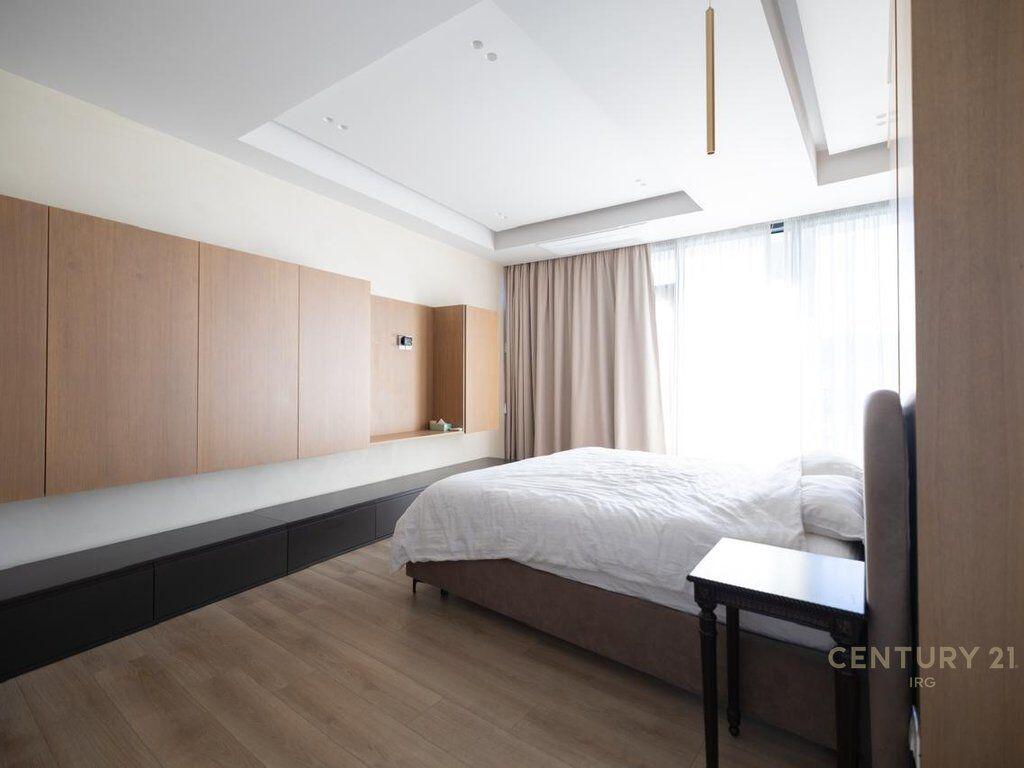 Lake View – Intero piano in vendita con vista panoramica sul Lago di Tirana